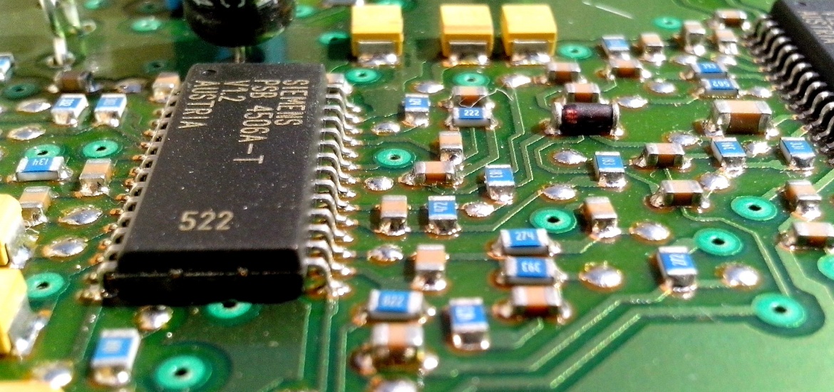 Schede elettriche ed elettroniche
